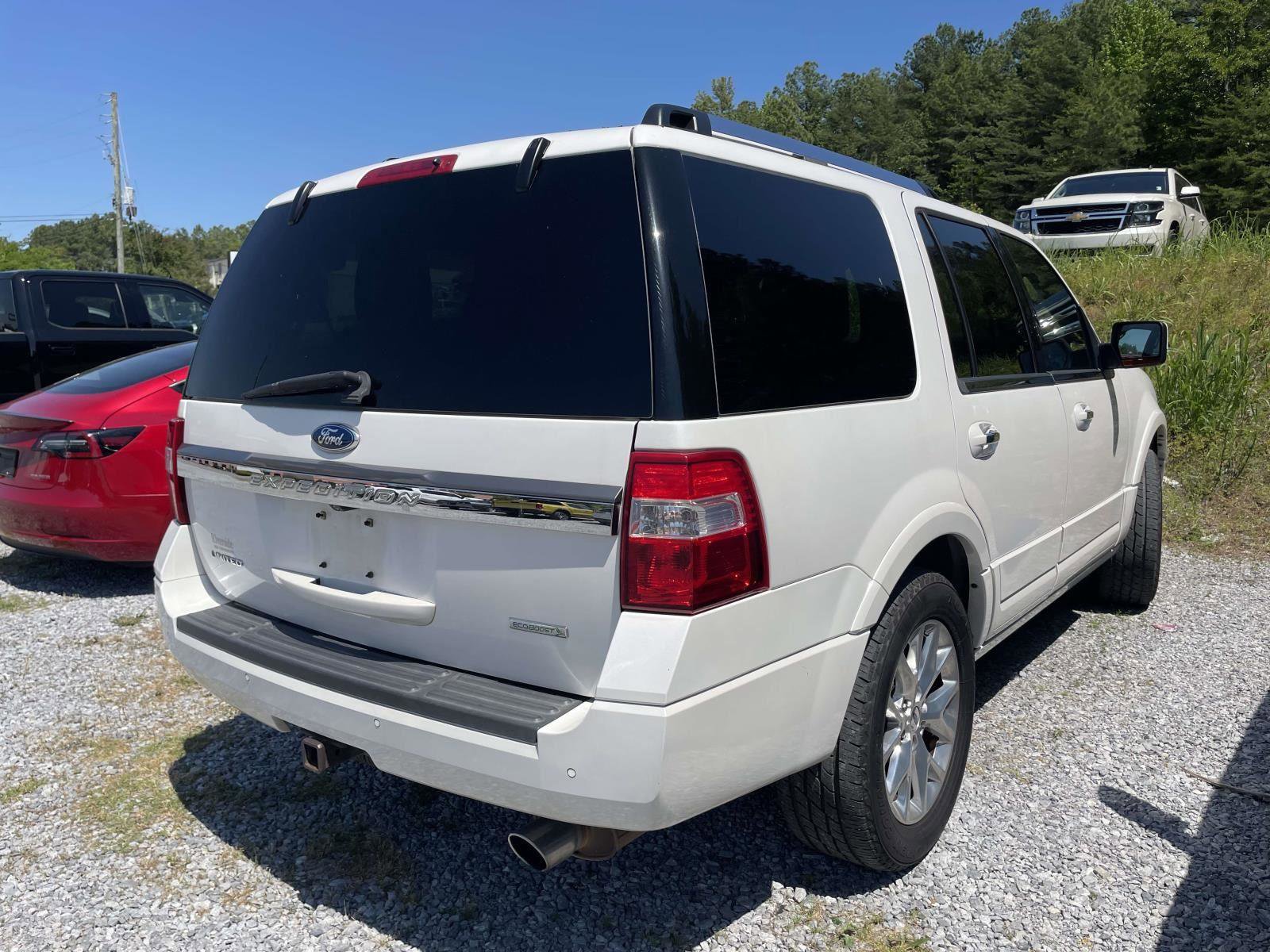 Used 2016 Ford Expedition Limited RWD image 9
