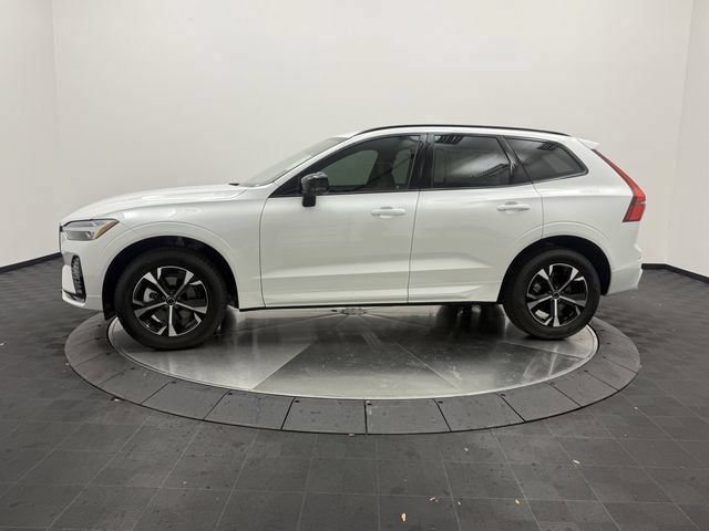 New 2026 Volvo XC60 B5 Core AWD/4WD image 4