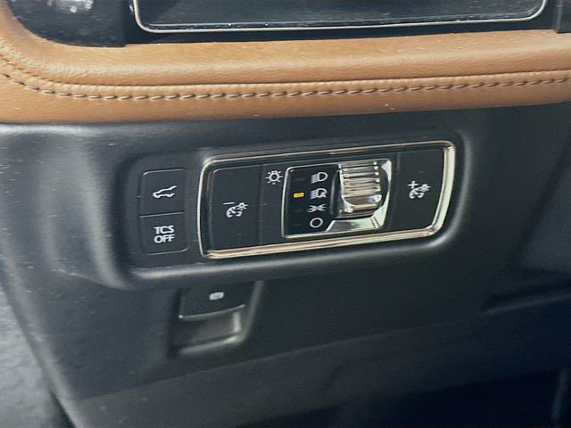 Used 2022 Lincoln Nautilus Reserve w/ Equipment Group 201A image 14