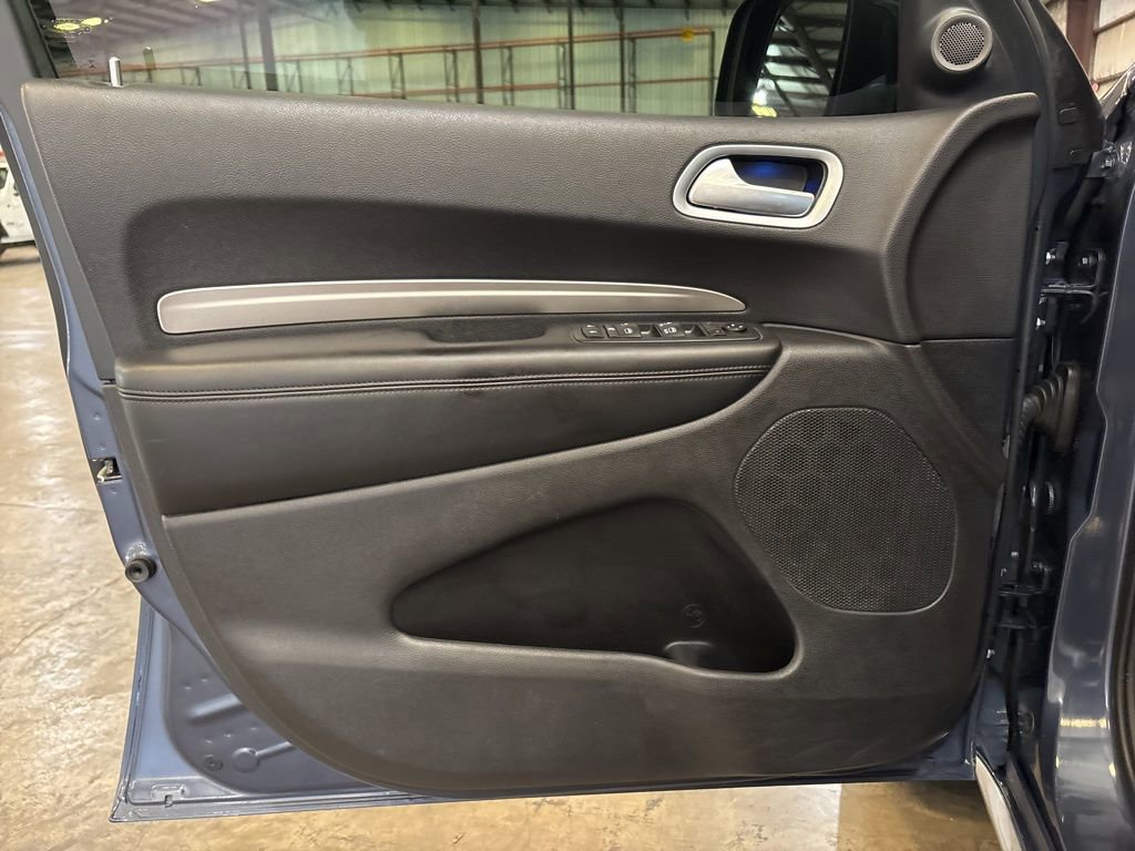 Used 2020 Dodge Durango SXT image 17