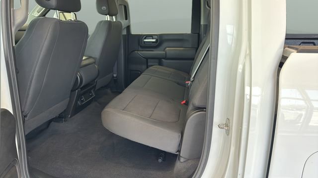 Used 2020 GMC Sierra 2500 4x4 Crew Cab w/ Fleet Convenience Package image 17