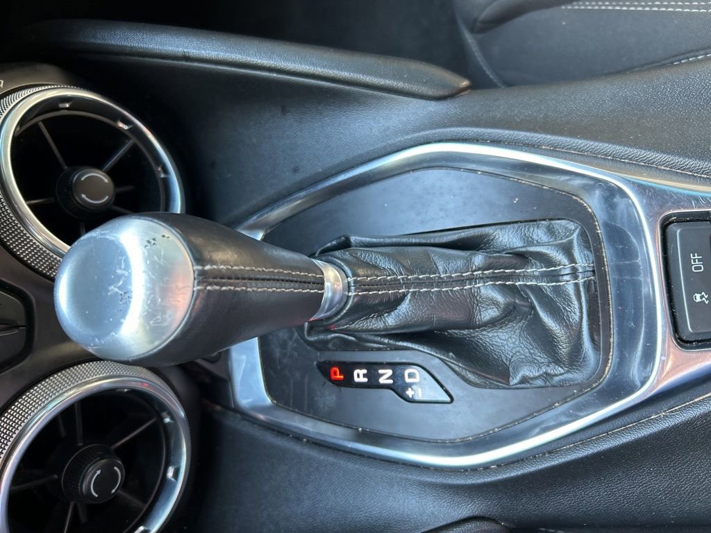 Used 2023 Chevrolet Camaro LT image 19