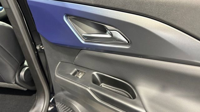 New 2026 Chevrolet Equinox EV LT AWD/4WD image 28