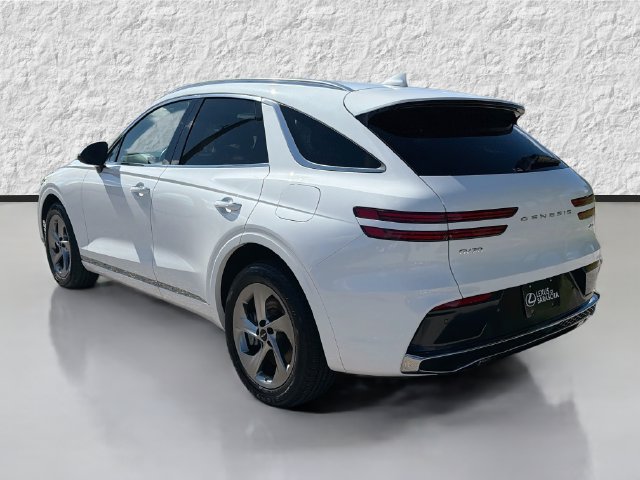 Used 2026 Genesis GV70 2.5T AWD/4WD image 5