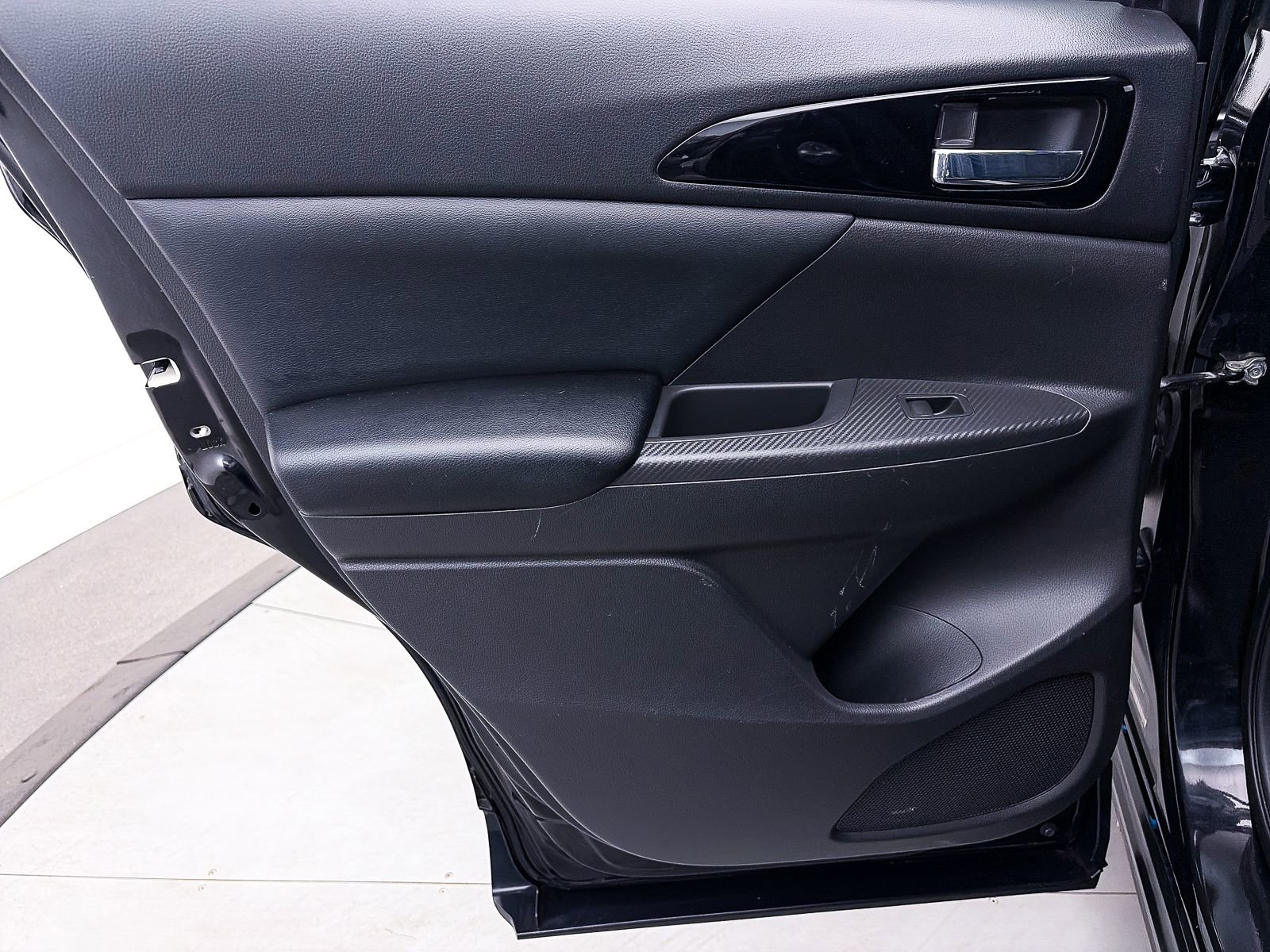 Used 2018 Mitsubishi Eclipse Cross SEL image 29