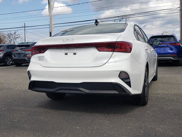 Certified 2024 Kia Forte LXS image 4
