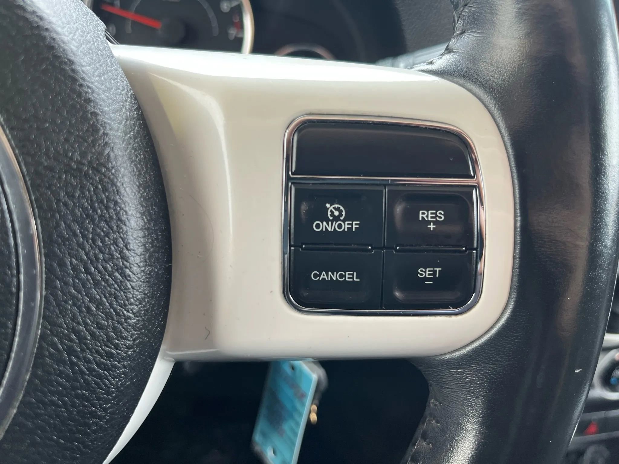 Used 2015 Jeep Wrangler Unlimited Sahara image 22