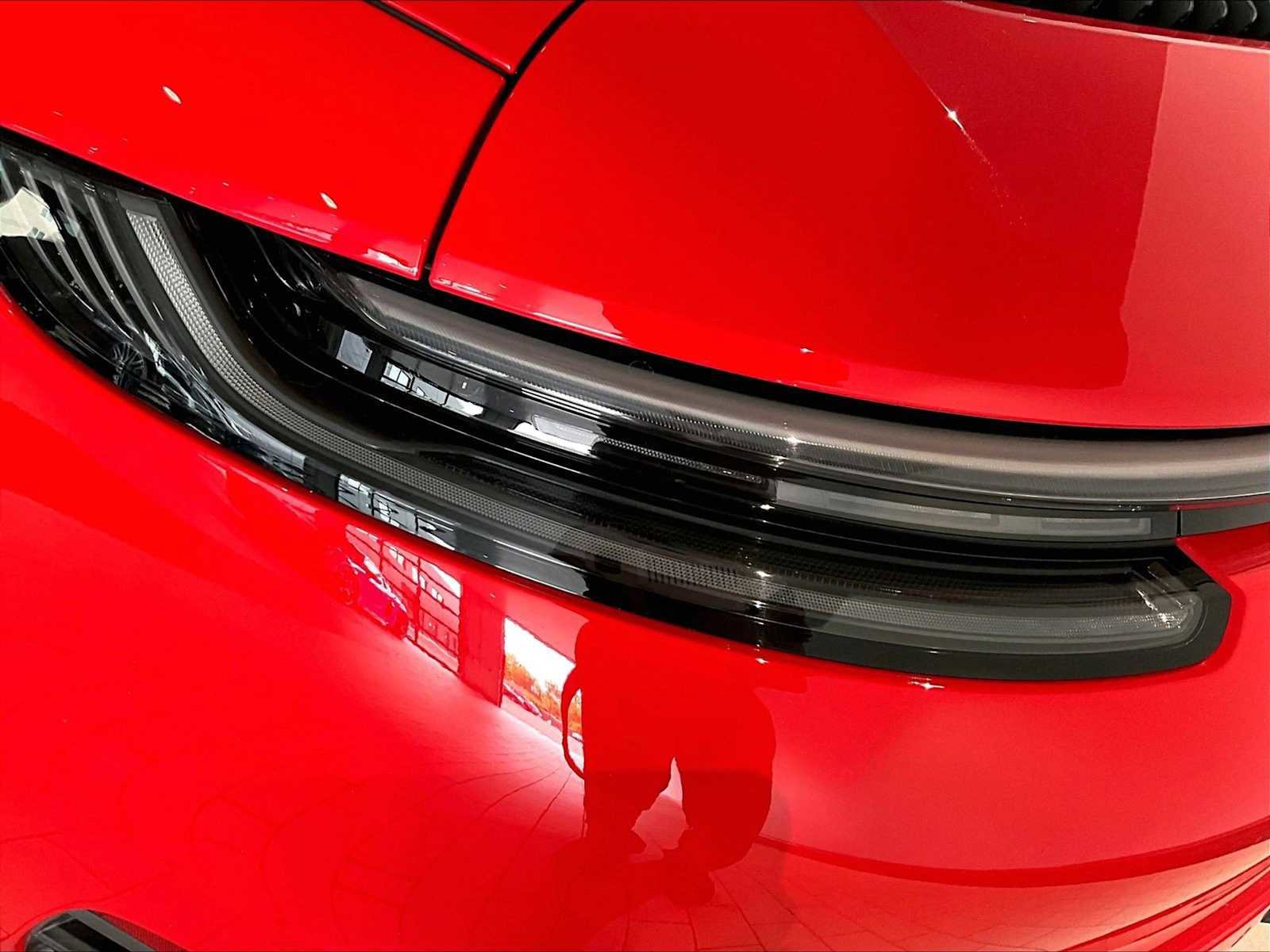 Used 2020 Porsche 911 Carrera S image 30