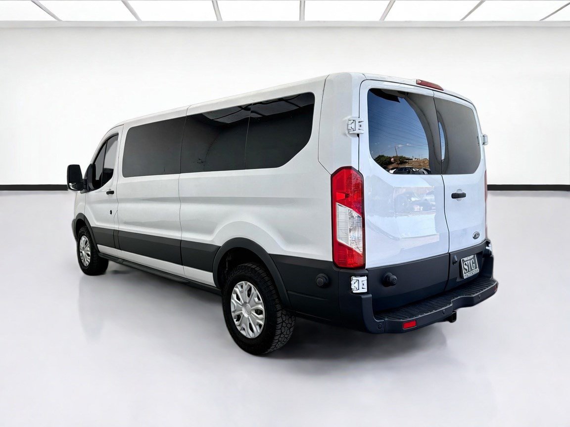 Used 2016 Ford Transit 350 XLT RWD image 6