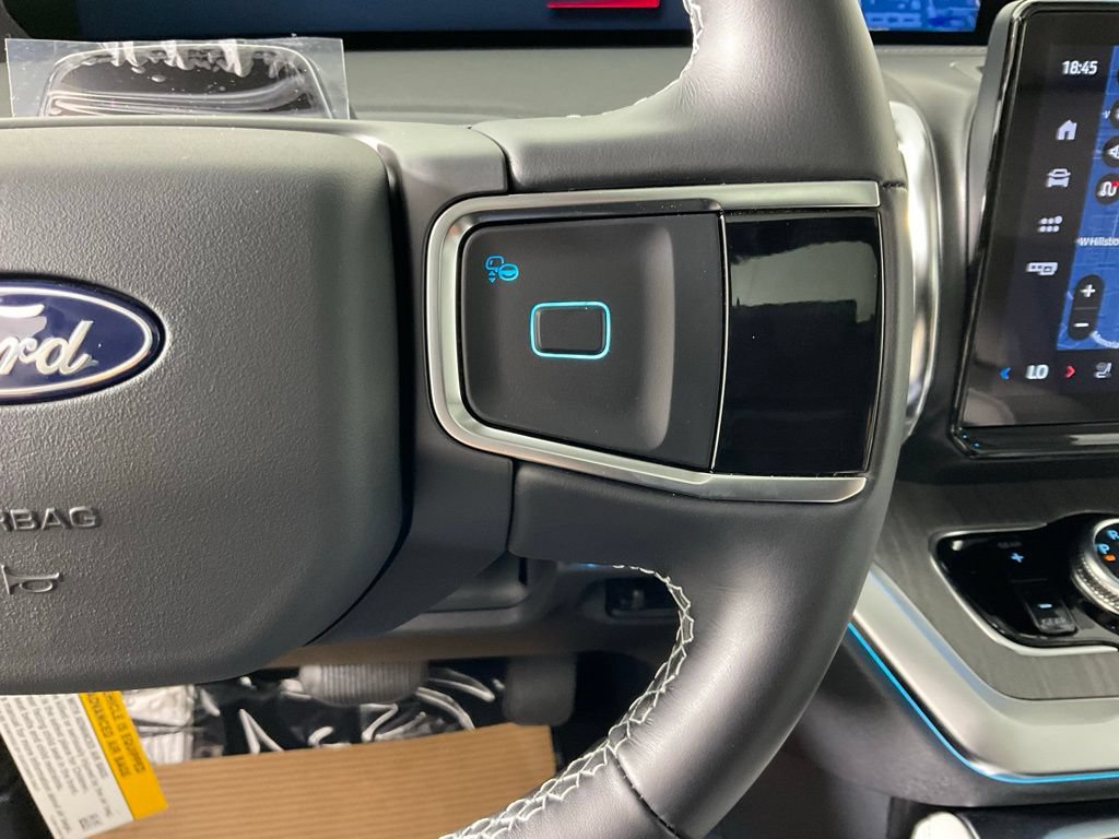 New 2026 Ford Expedition Max Platinum w/ Platinum Ultimate Package AWD/4WD image 28