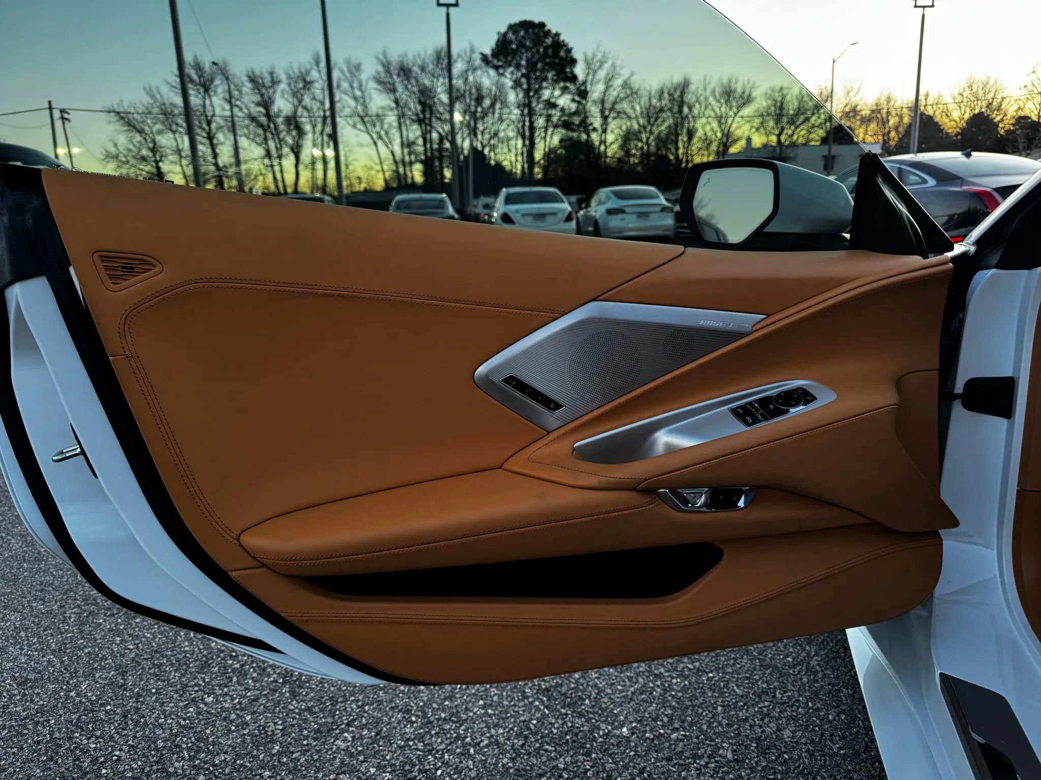 Used 2020 Chevrolet Corvette Stingray Premium Cpe w/ 3LT Preferred Equipment Group image 29