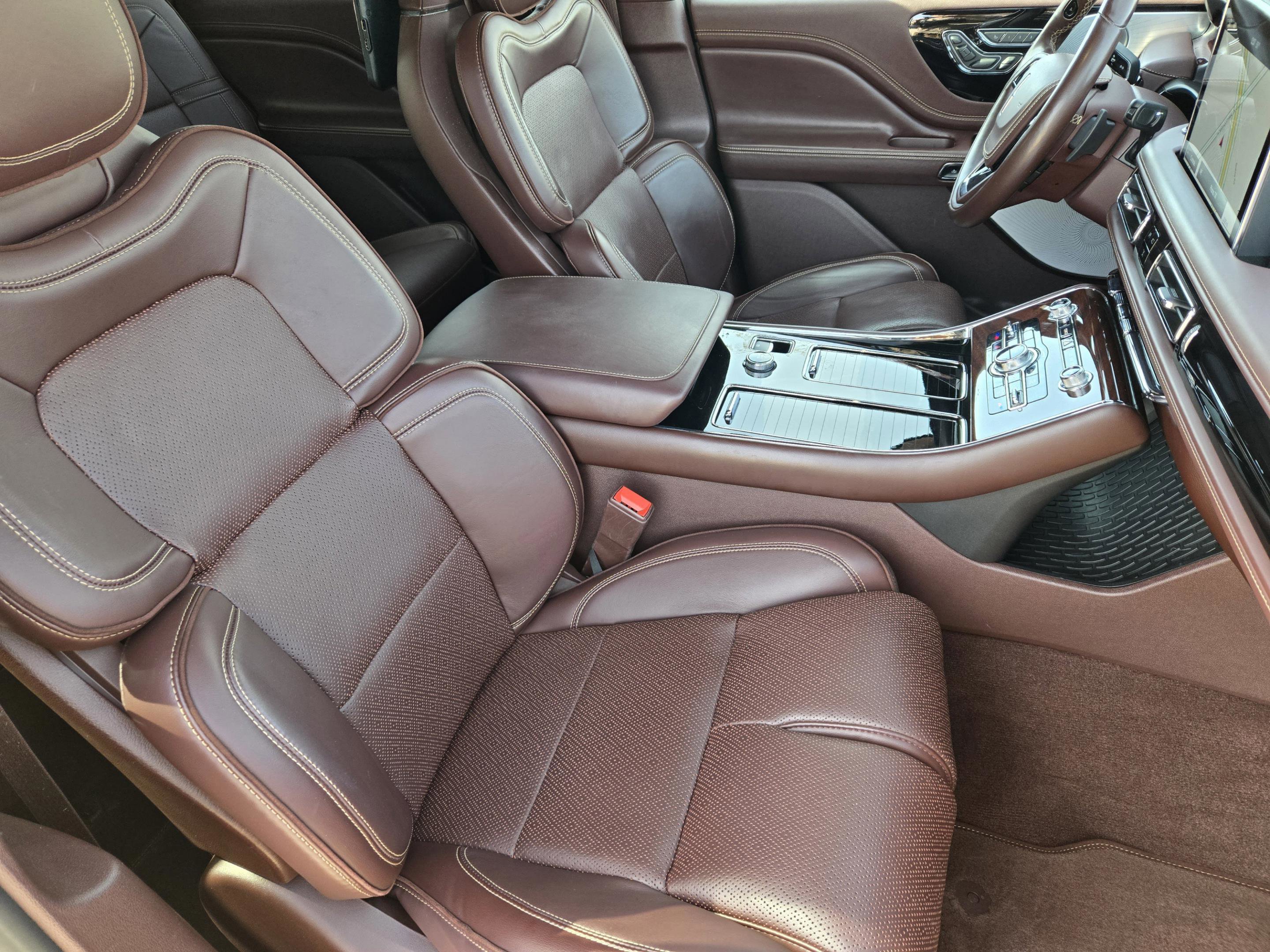 Used 2020 Lincoln Aviator Black Label image 19