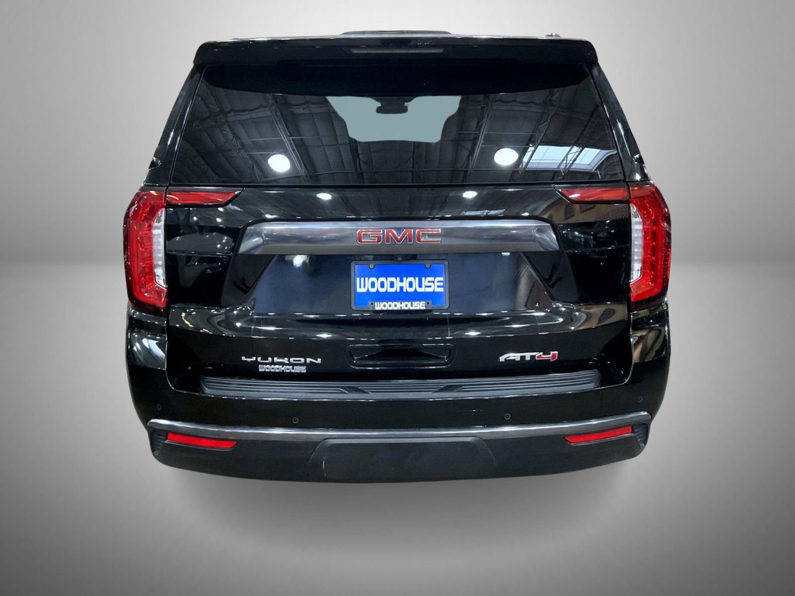 Certified 2023 GMC Yukon XL AT4 w/ AT4 Premium Package image 6