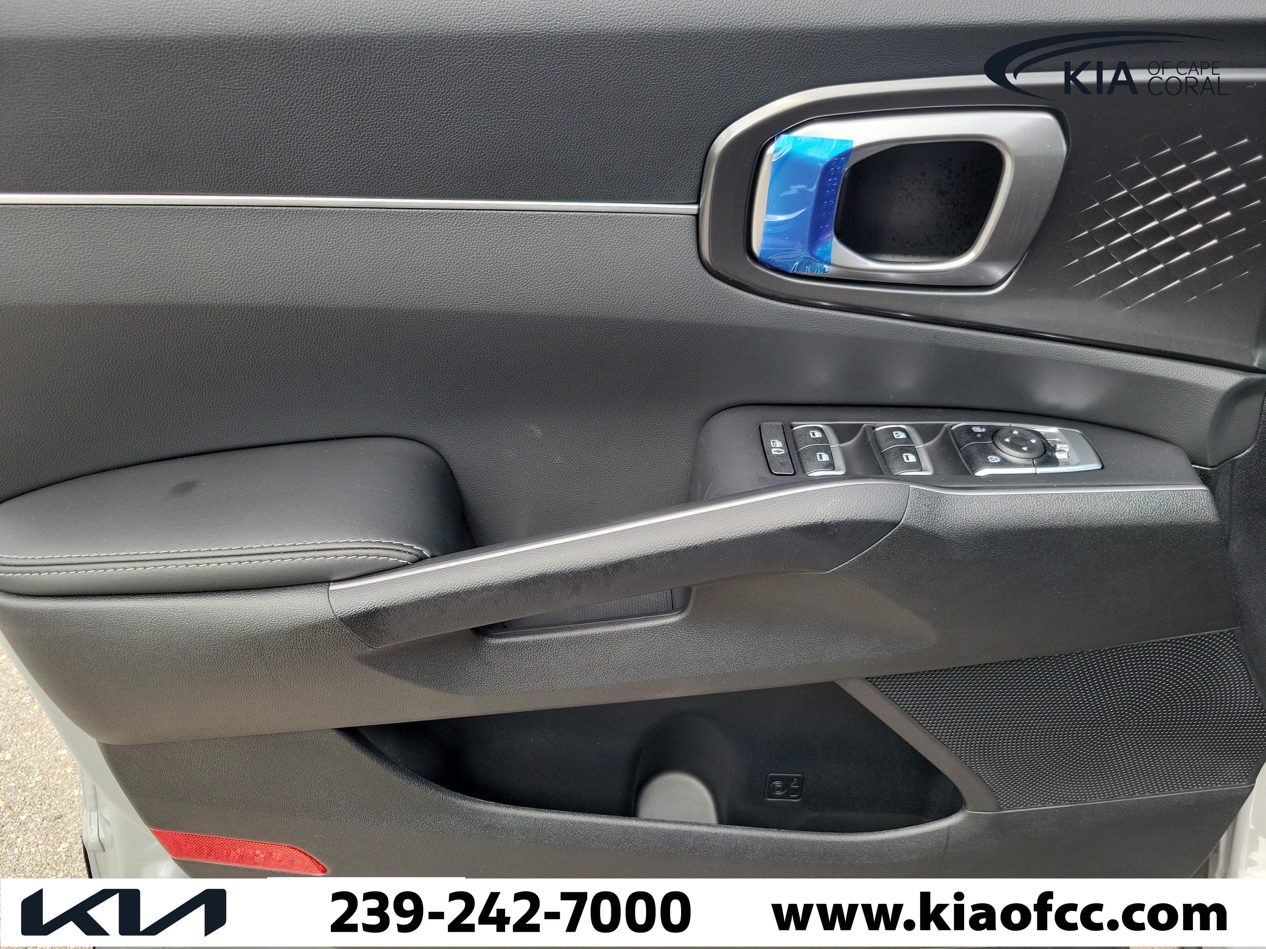 New 2026 Kia Sorento S FWD image 32