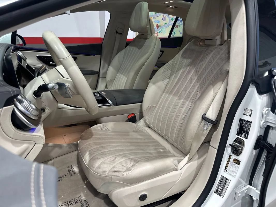Used 2022 Mercedes-Benz EQS 450+ Sedan image 15