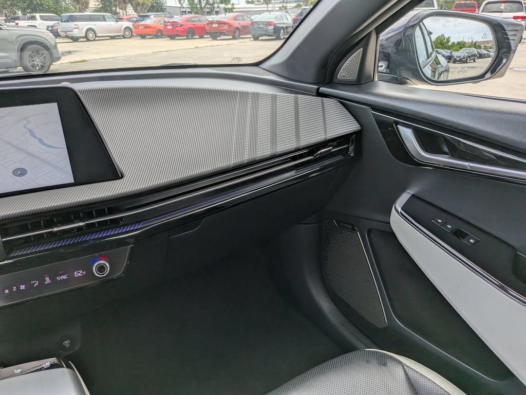 Certified 2023 Kia EV6 GT-Line AWD/4WD image 18