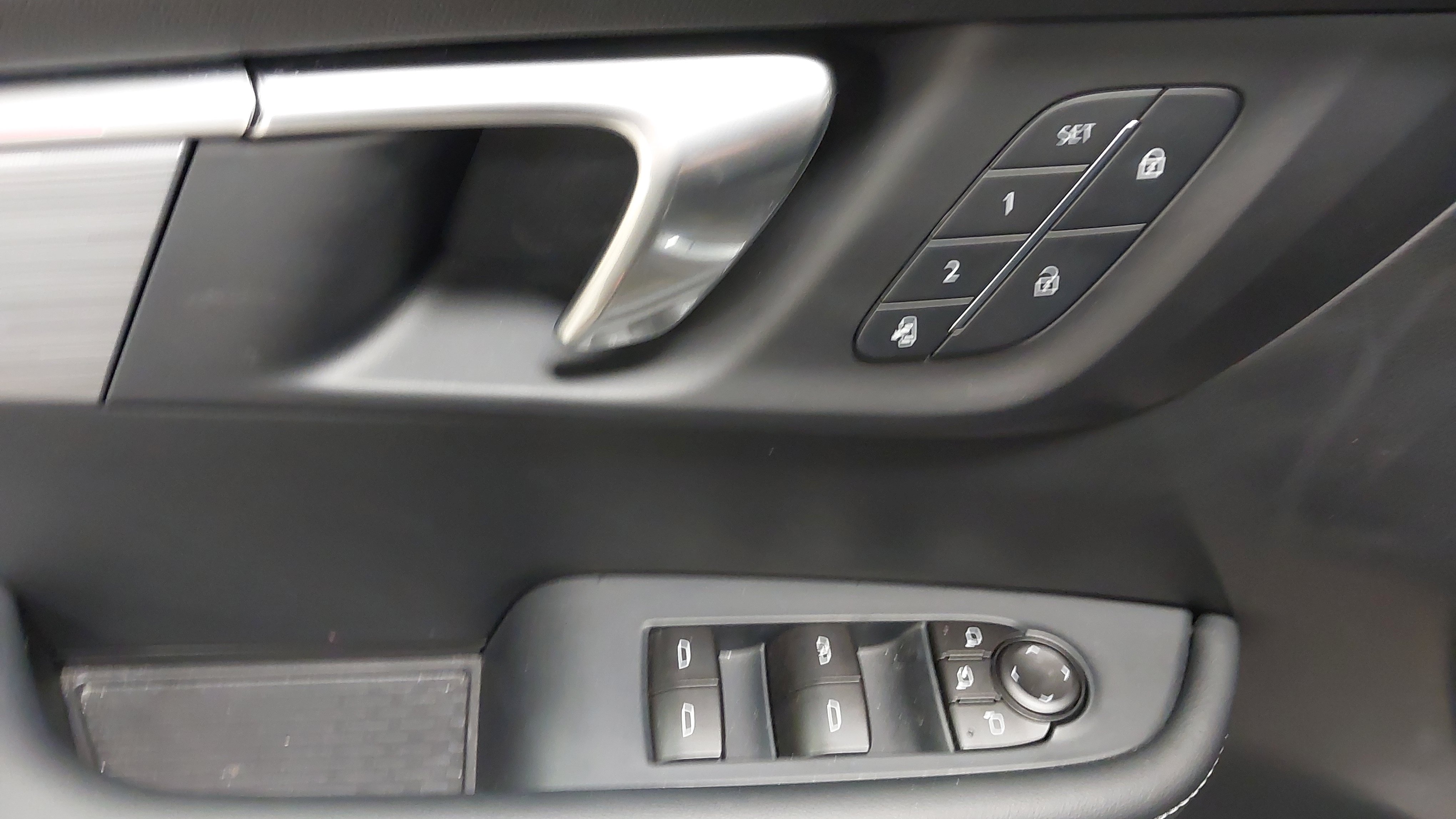 Used 2026 Buick Enclave Preferred w/ Power Package AWD/4WD image 19