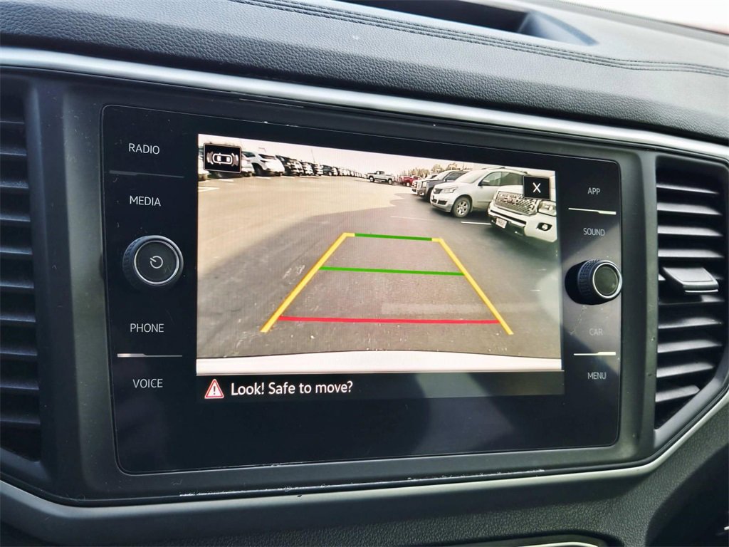 Used 2021 Volkswagen Atlas Cross Sport SE image 26