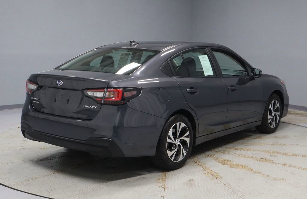 Used 2025 Subaru Legacy Premium AWD/4WD image 12