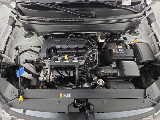 Used 2025 Hyundai Venue SEL image 47