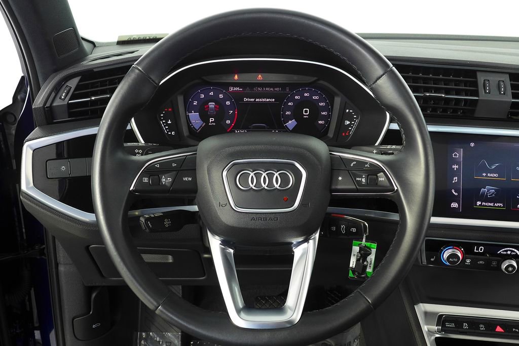 Used 2022 Audi Q3 2.0T Premium w/ Convenience Package image 27