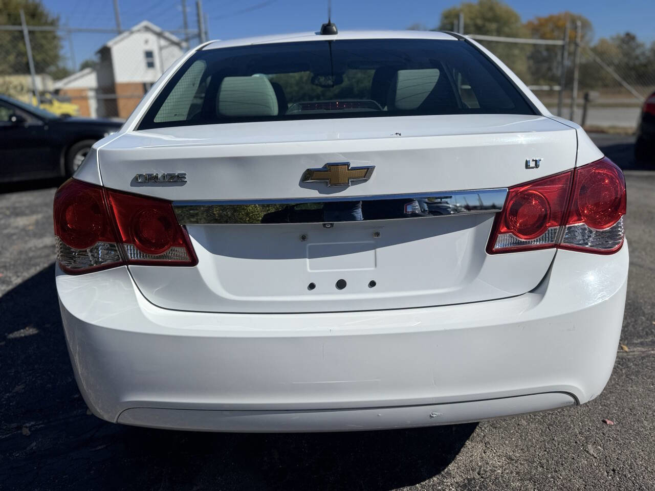 Used 2016 Chevrolet Cruze LT image 4
