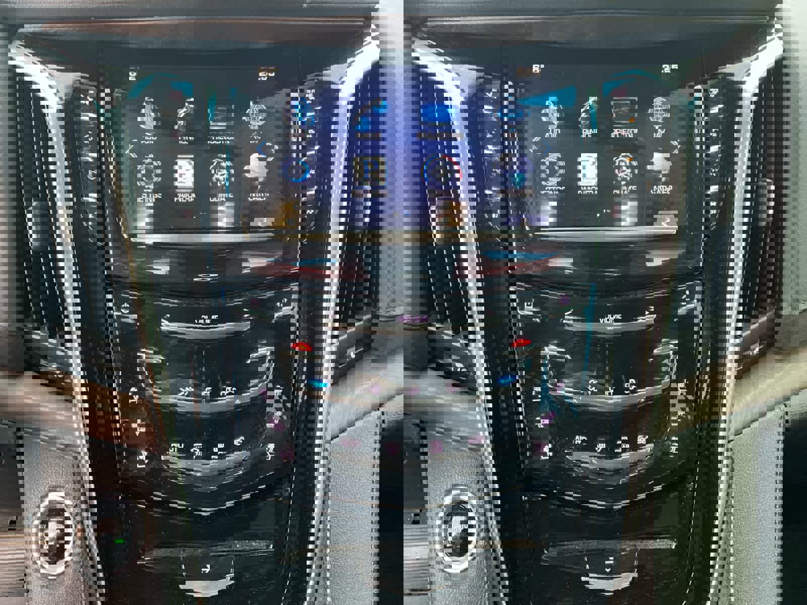 Used 2016 Cadillac Escalade ESV Premium image 32