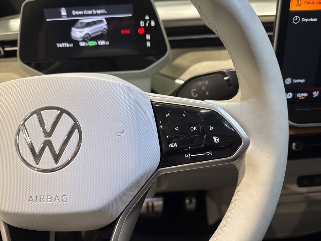 Used 2025 Volkswagen ID. Buzz 1st Edition image 29