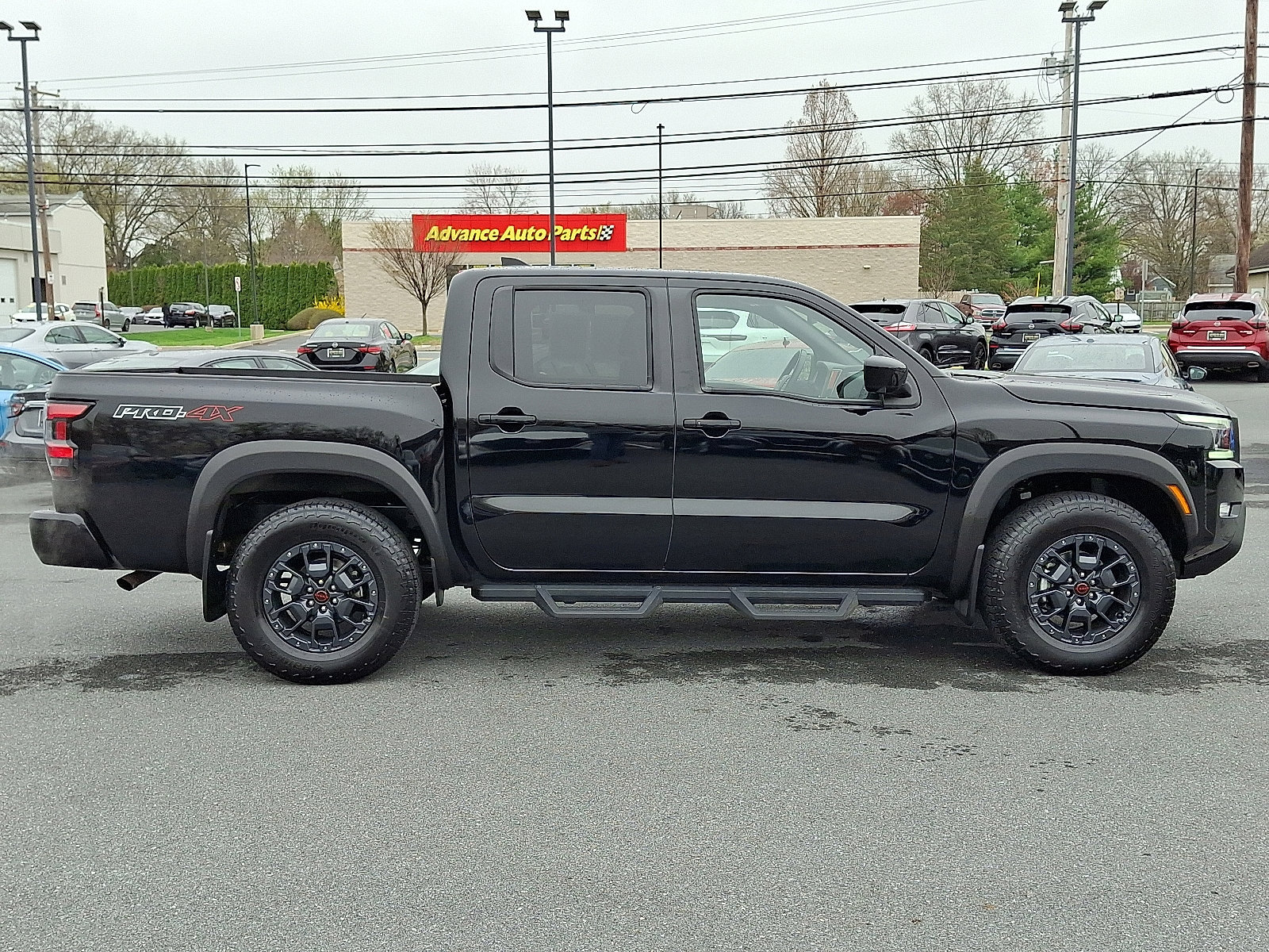 Certified 2024 Nissan Frontier PRO-4X w/ Pro Premium Package AWD/4WD image 10
