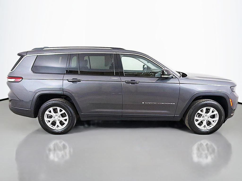 Used 2024 Jeep Grand Cherokee L Limited AWD/4WD image 17