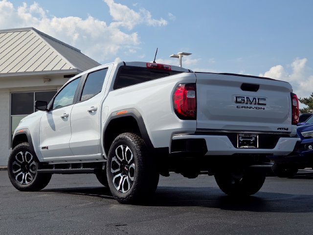 New 2026 GMC Canyon AT4 w/ AT4 Premium Package AWD/4WD image 14