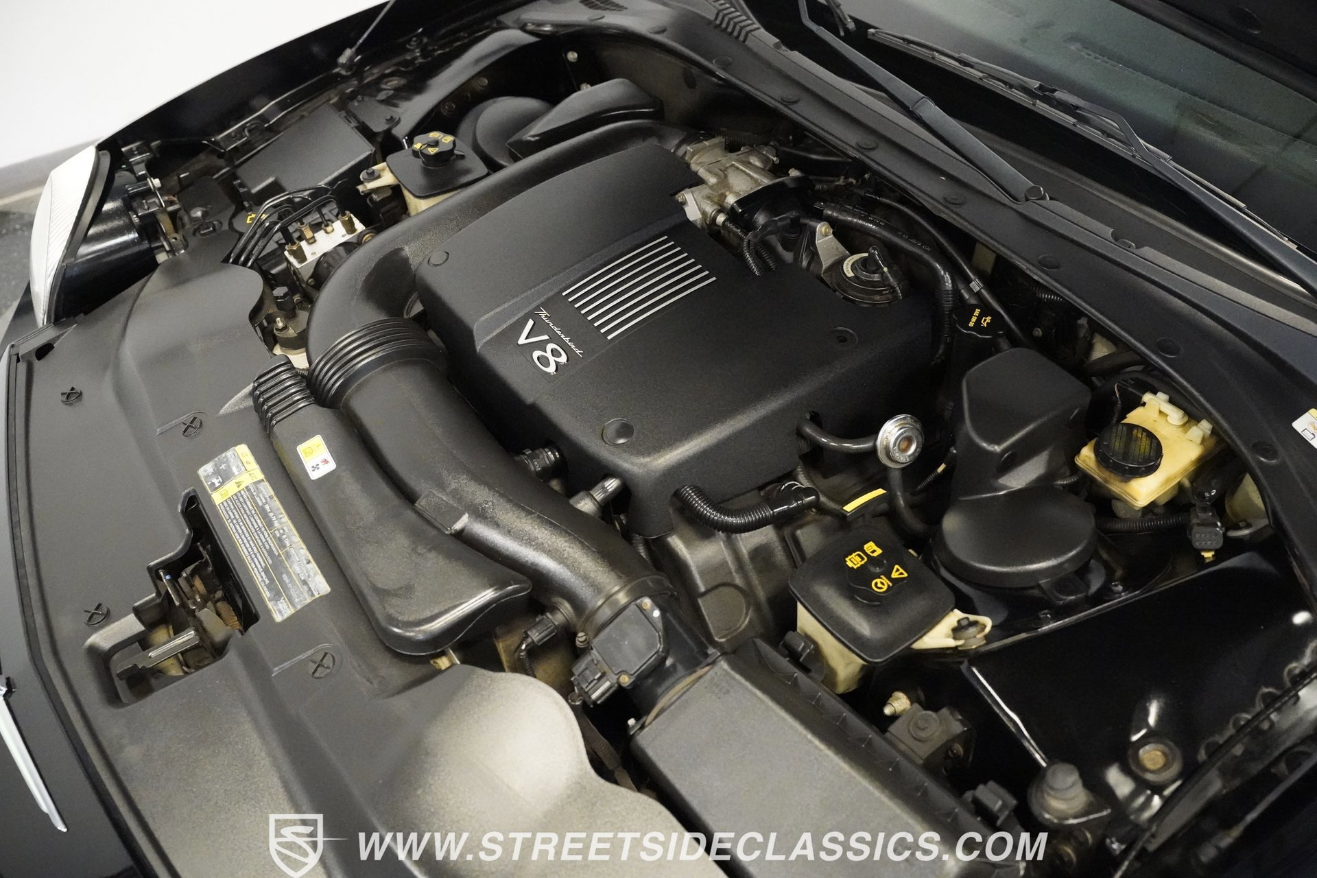 Used 2002 Ford Thunderbird image 19