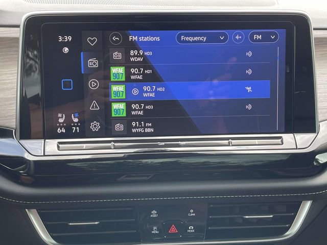 Used 2024 Volkswagen Atlas SEL AWD/4WD image 21