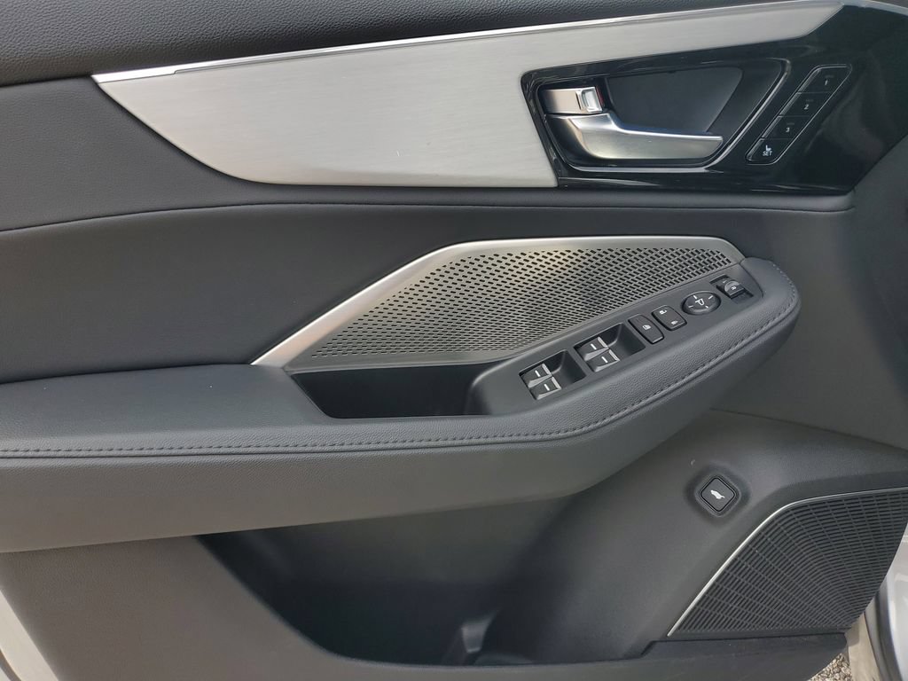 Certified 2023 Acura MDX FWD image 19