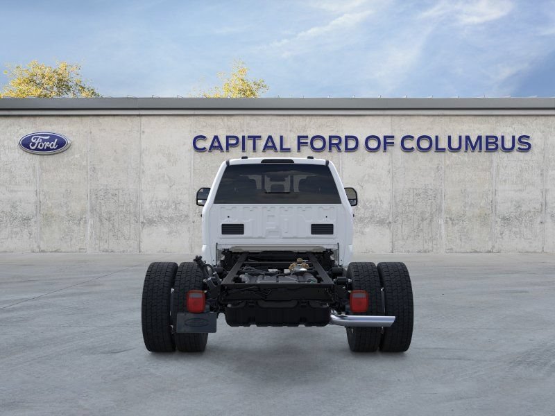 New 2026 Ford F550 4x4 Crew Cab image 8