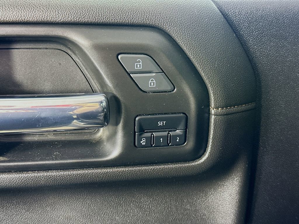 Used 2022 GMC Sierra 2500 AT4 w/ AT4 Premium Plus Package image 21