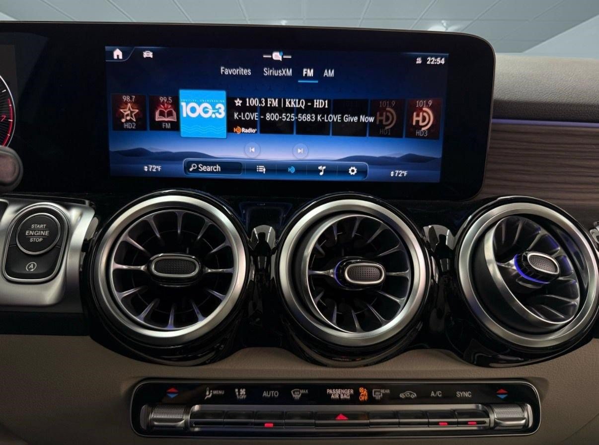 New 2026 Mercedes-Benz GLB 250 4MATIC image 31