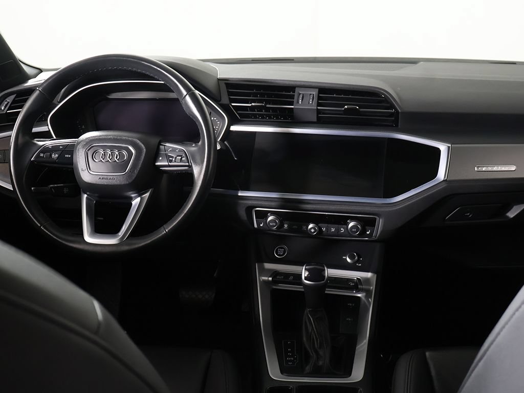 Used 2023 Audi Q3 2.0T Premium w/ Convenience Package AWD/4WD image 31