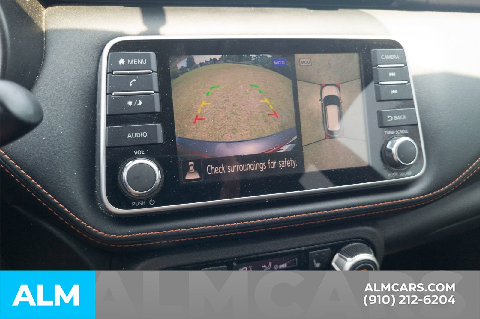 Used 2019 Nissan Kicks S FWD image 10