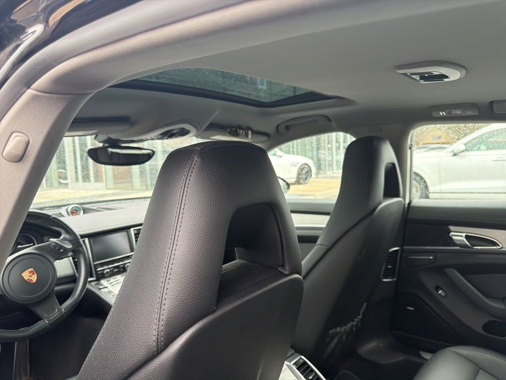 Used 2015 Porsche Panamera 4 AWD/4WD image 53