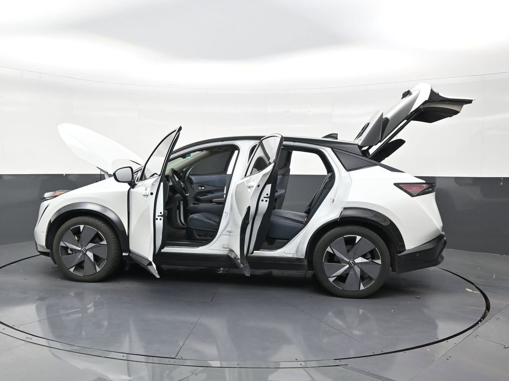 Used 2023 Nissan Ariya image 31