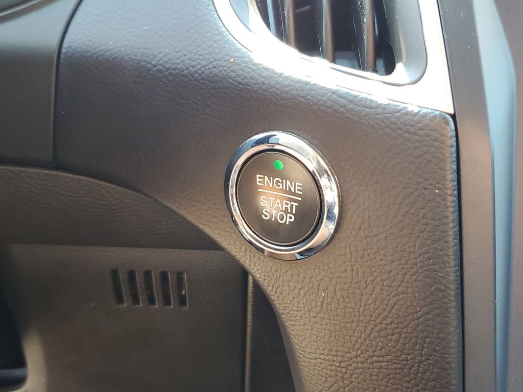 Used 2023 Ford Edge SEL image 26