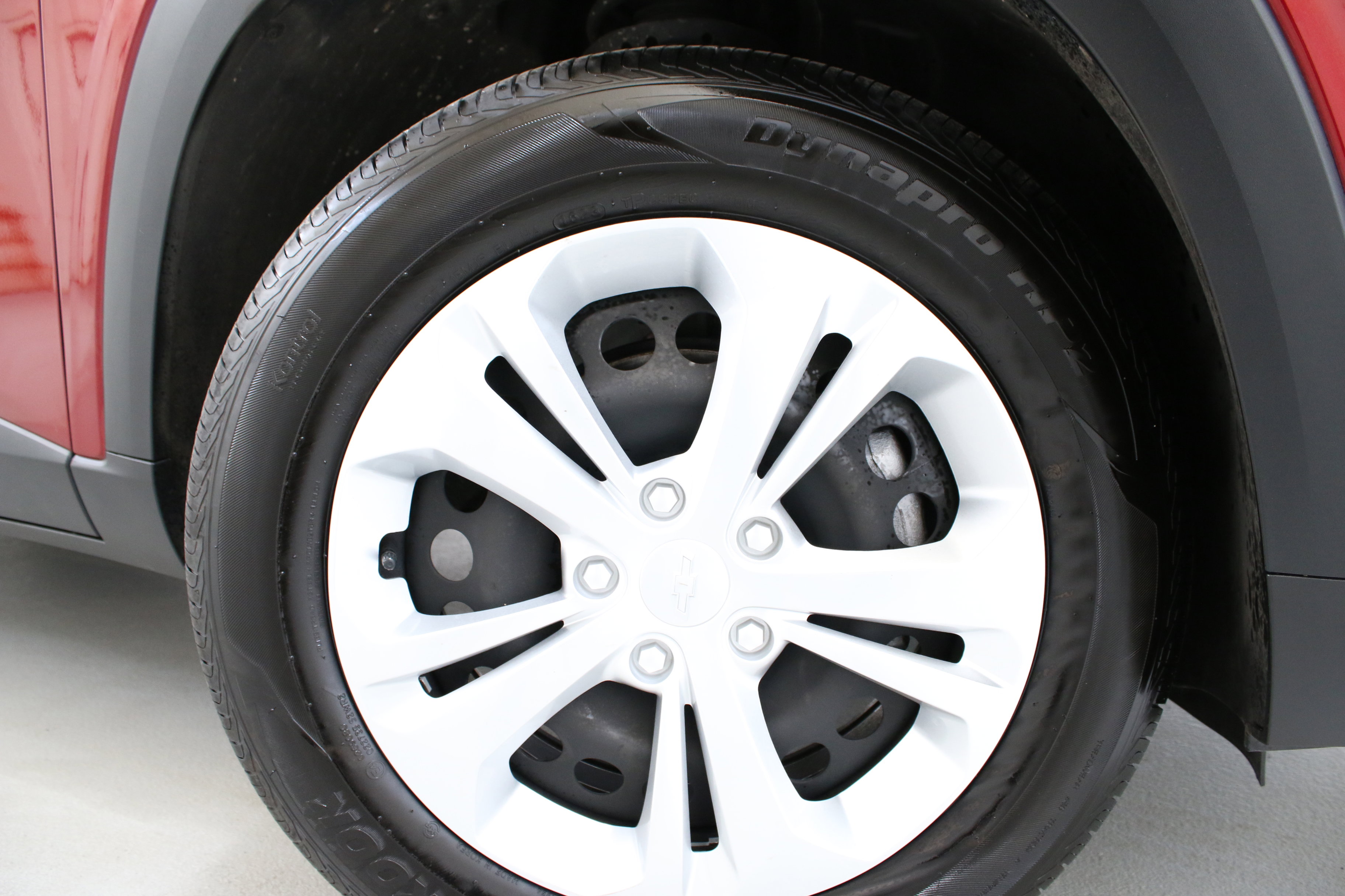 Certified 2024 Chevrolet Trax LS FWD image 33