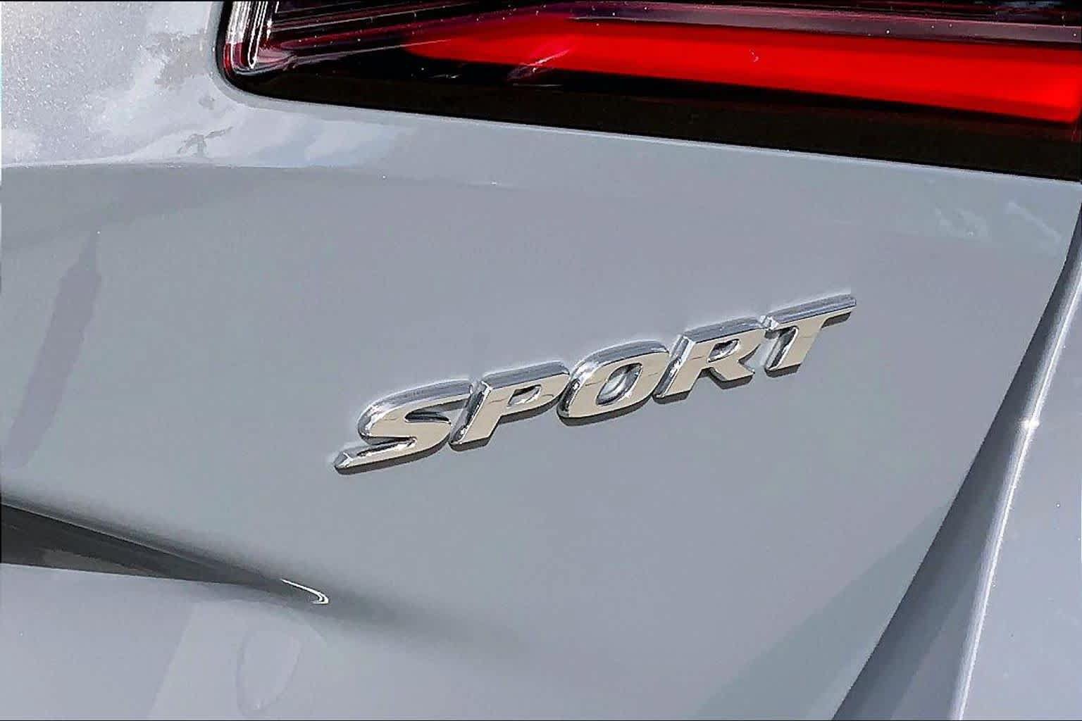 Used 2025 Honda Civic Sport image 9