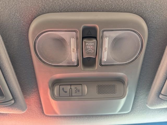 Used 2012 Mitsubishi Galant SE image 33