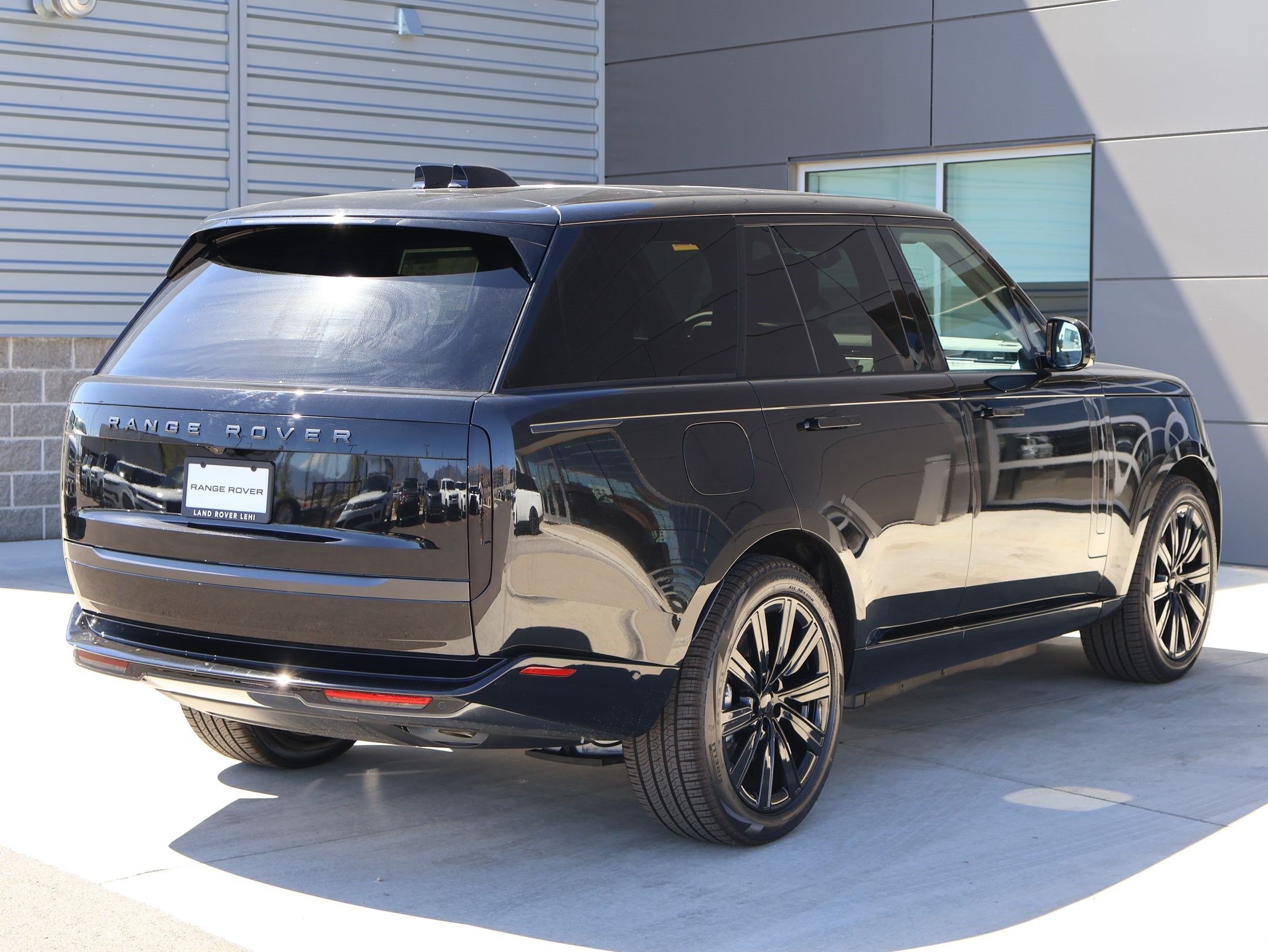 New 2026 Land Rover Range Rover SE AWD/4WD image 5