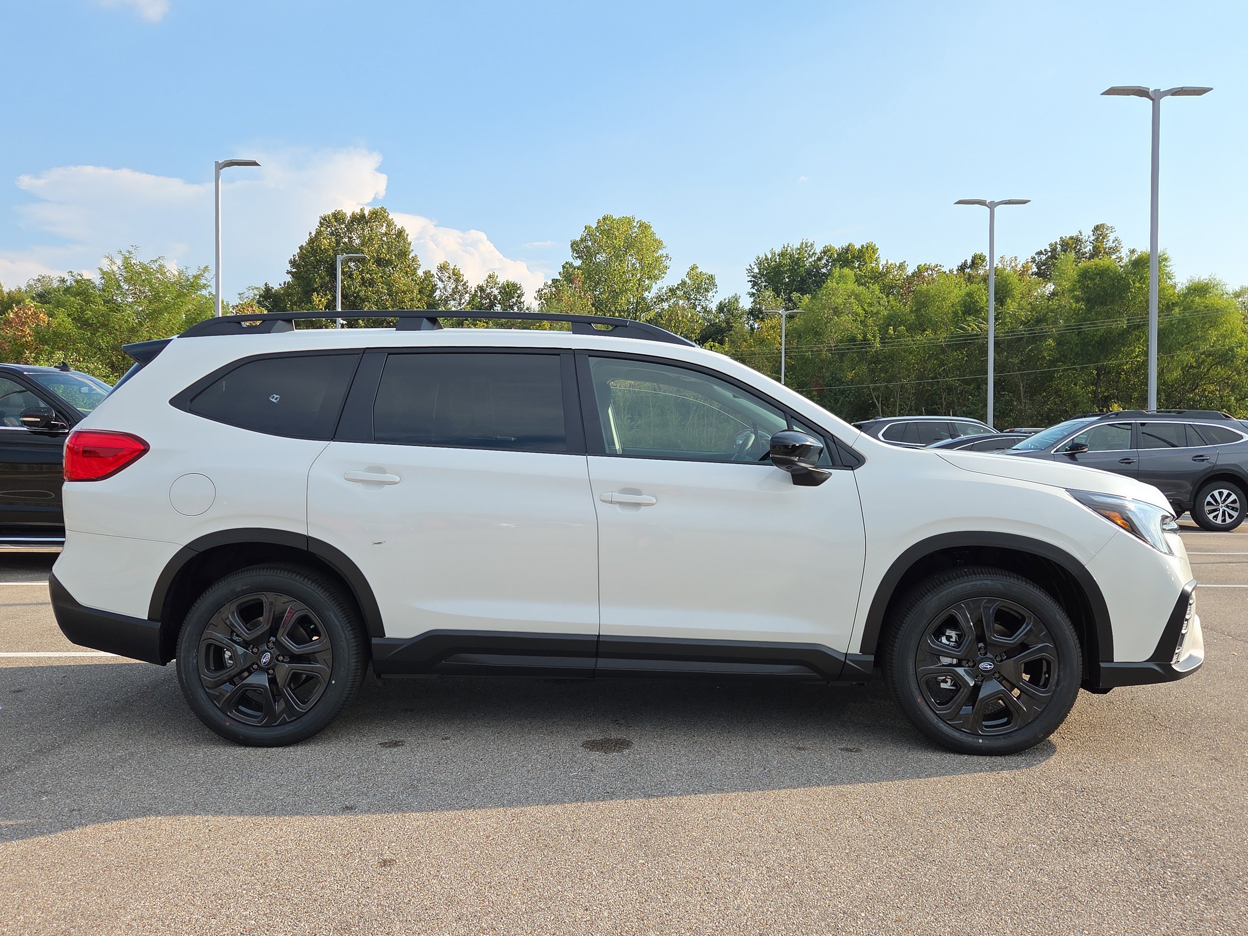 New 2025 Subaru Ascent Bronze Edition image 2
