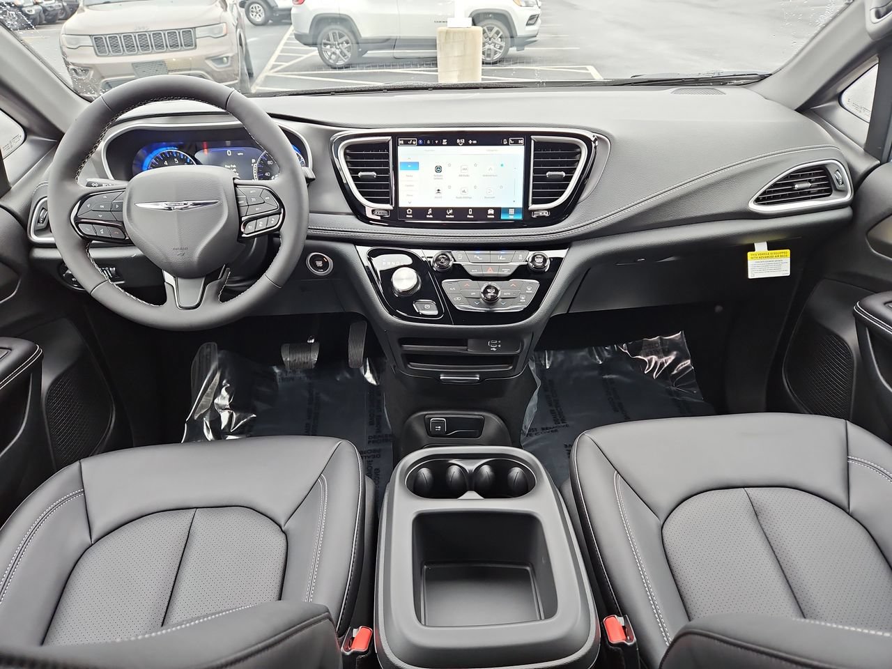 New 2026 Chrysler Pacifica Select w/ S Appearance Package FWD image 16