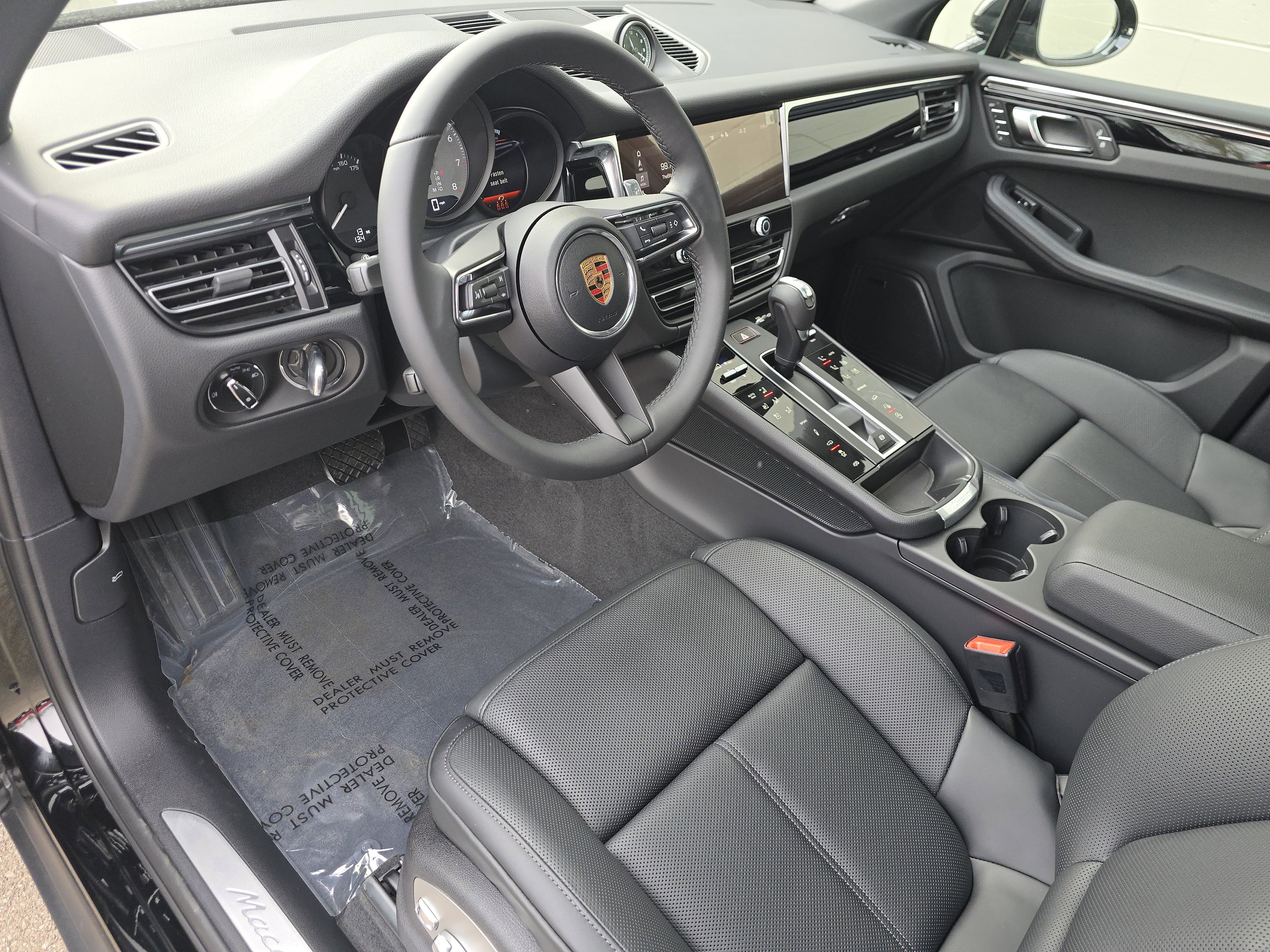 New 2026 Porsche Macan S image 4