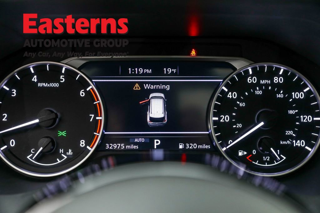 Used 2021 Nissan Rogue SV w/ Premium Package image 14